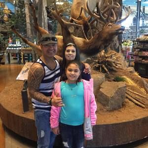 Meet your Posher, Shannon lacy